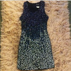 Mac Duggal Sequin Cocktail Dress - size 4